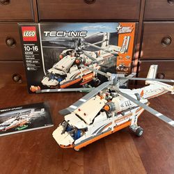 LEGO Technic Heavy Lift Helicopter (42052)