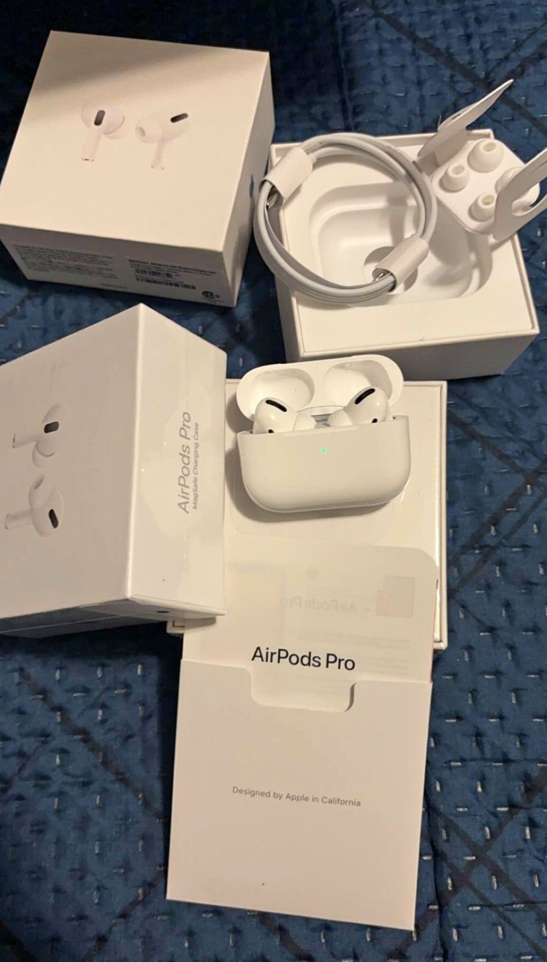 Airpods pros gen 1 (2 for 200)