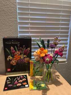 Lego Flower Bouquet #10280 & Lego Tulips #40461