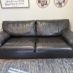 Black Leather Couch Fold Out Bed