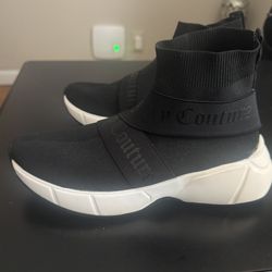 Juicy Couture Black Boots in size 9.