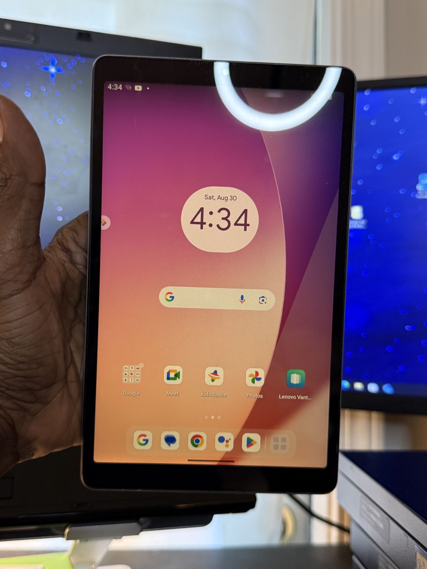 LENOVO Tab M8