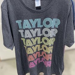 Taylor Taylor Taylor… Short Sleeve Tshirt Women’s 3XL - Grey