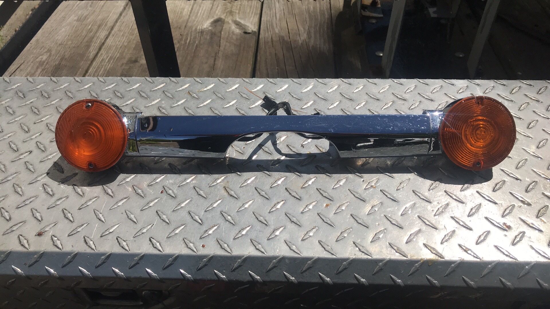 Roadking rear turn signal bar