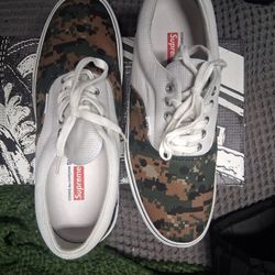Vans-Supreme Classics