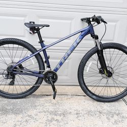 TREK MARLIN 5 Gen 23 2024  29”