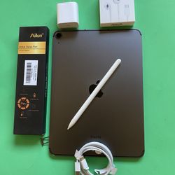  Apple IPad Air 5th Generation (10.9” Liquid Retina / M1 chip/ 2022 Model) 64GB Wifi + Cellular (5G) with Pen, Keyboard  & Accessories 