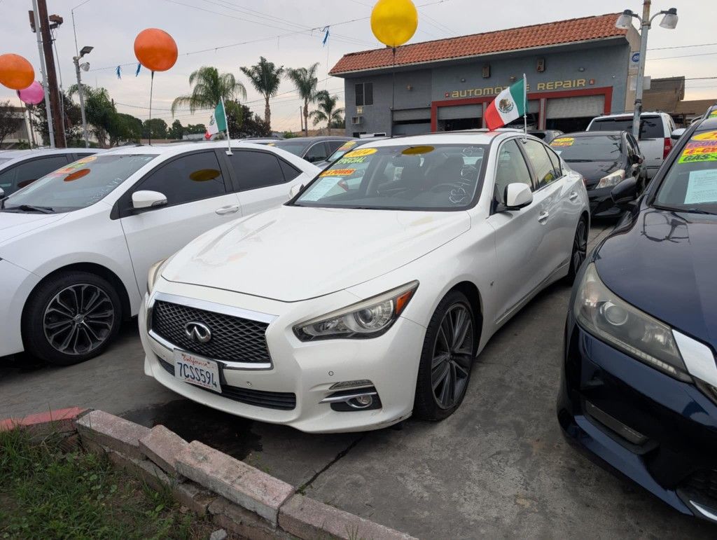 2014 Infiniti Q50