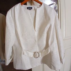 Isabella Rose Skirt Suit