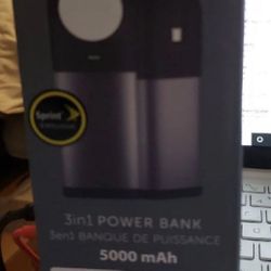 Power bank for iPhone apple watch charger 