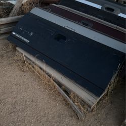 CHEVROLET SILVERADO SIERRA 3500 TAILGATE TAIL GATE 