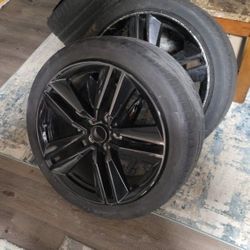 4 Rims 19 inch 19.9  Set A Four Came Off Of A 2019 Ford Mustang But Will Work With Many Cars 