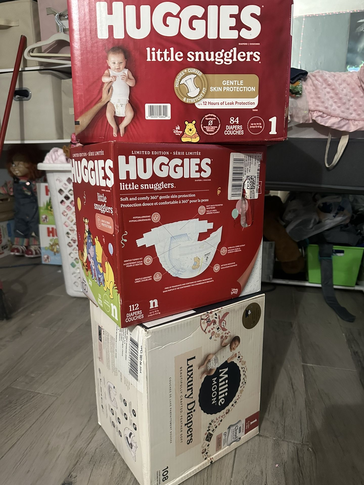 BRAND NEW DIAPERS: new born & one month