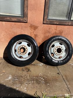 19.5 rims off a 1995 Chevy 3500 19.5 rims off a 1995 Chevy 3500
