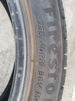 1 tire 235/40/19