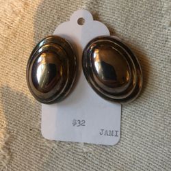 Vintage Silver Oval Post Earrings $13.99 (retail $32.)