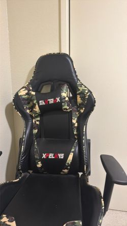 gaming chair