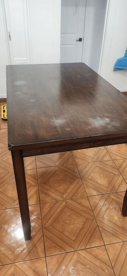 Wood Dinner Table
