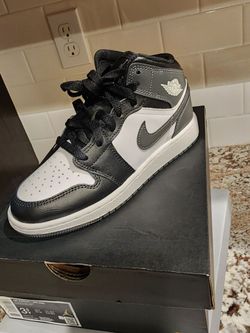 Boys Nike shoes