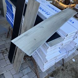 Vinyl Flooring And Laminate 