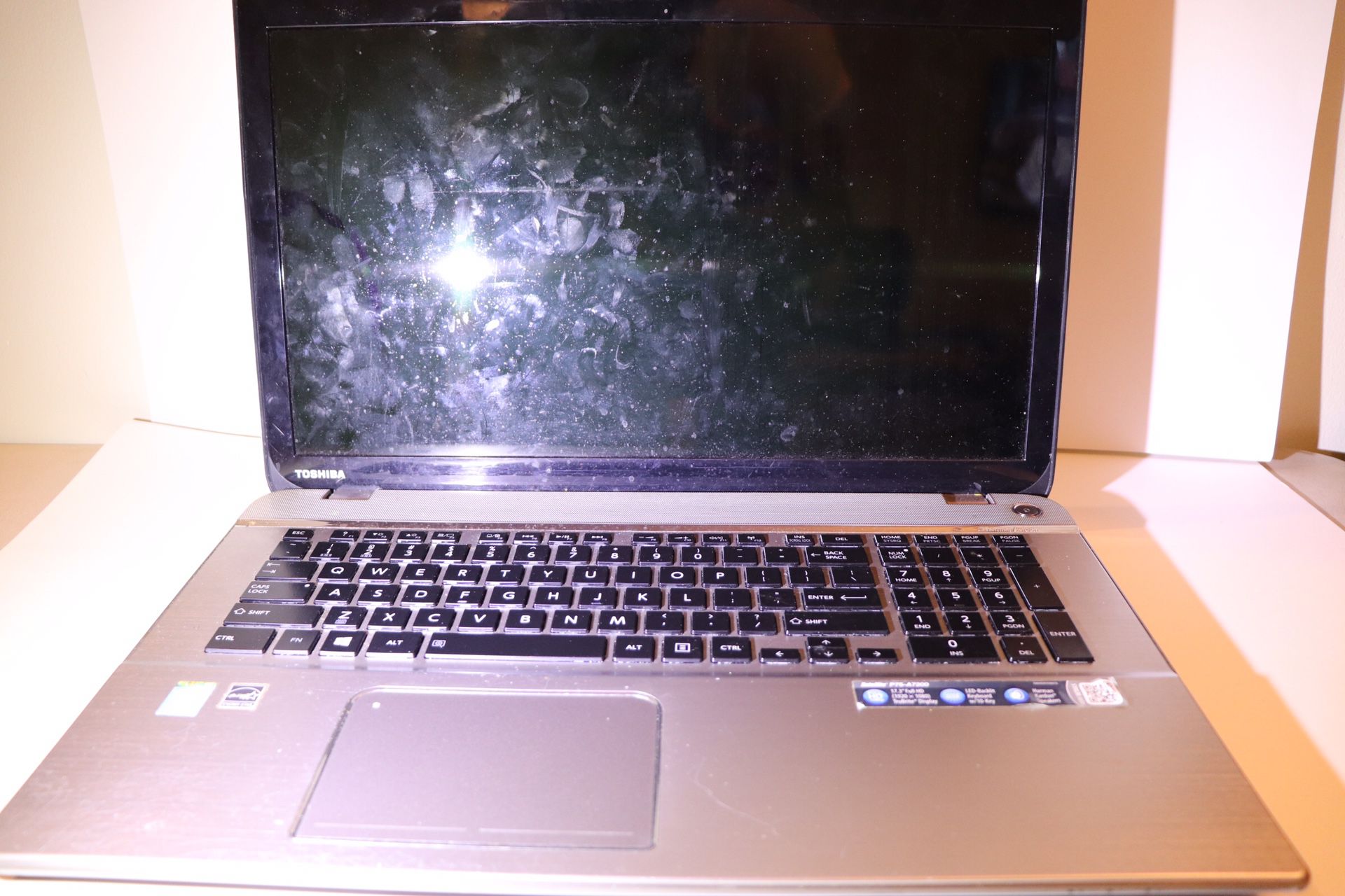Toshiba Laptop (Parts Only)
