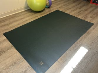 Boxed (new) 6x4 Yoga Mat 