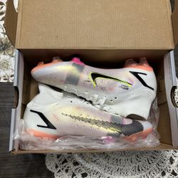 Brand New Nike Superfly 8 Elite FG Cleats