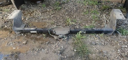 Tow Hitch heavy duty UHAUL.