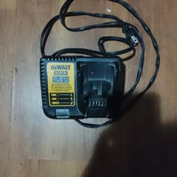 DeWalt Battery Charger