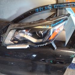2017 - 2020 Nissan Pathfinder Left Headlight