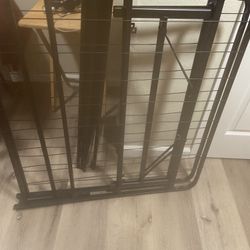 Twin Metal Bedframe