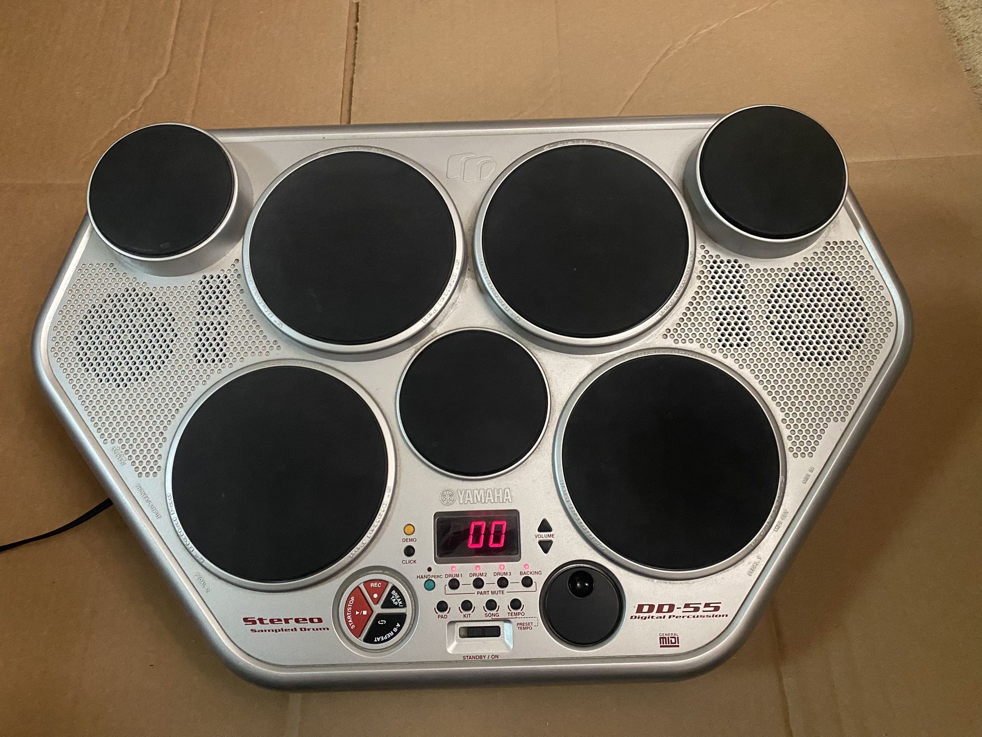 Yamaha DD-55 Digital Drum Machine 