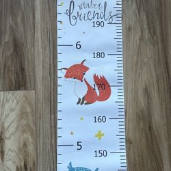 Hanging Growth Chart - Animals