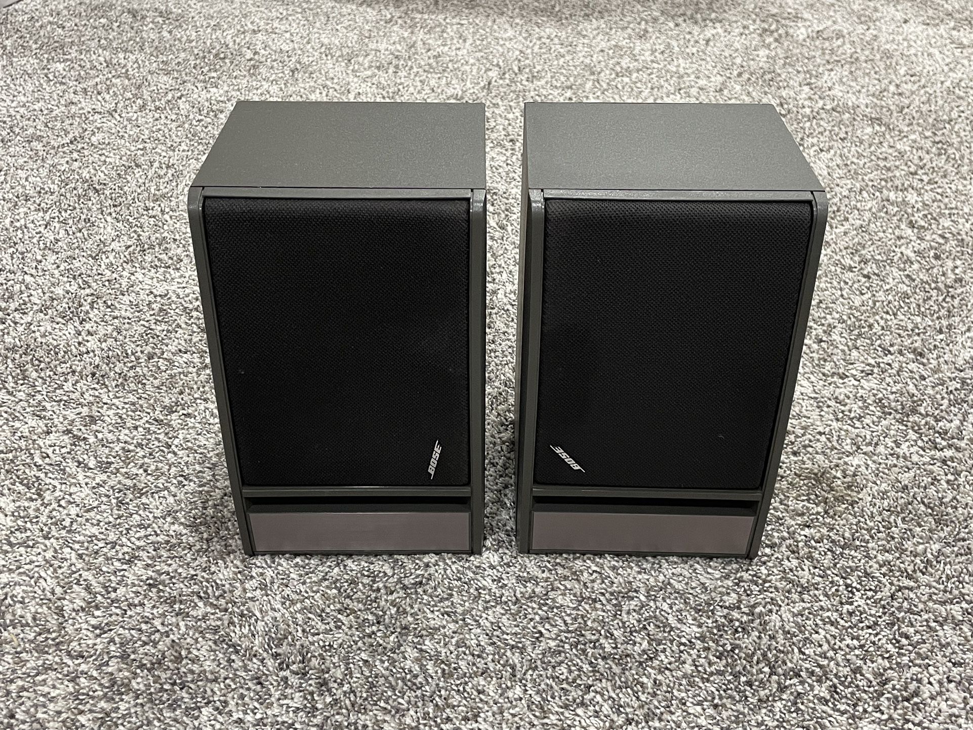 BOSE ‘Model 141’ Gray Bookshelf Speakers - 1 Pair