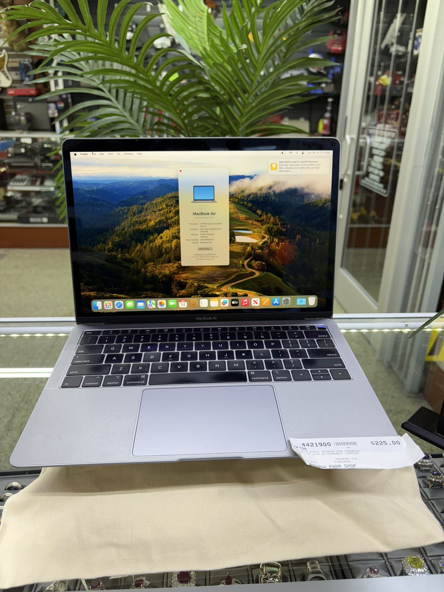 Apple MacBook Air 13.3” 2018 Laptop Computer A1932