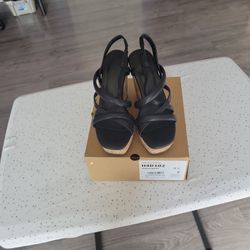 Black Wedge Sandals Size 7