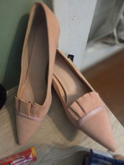 Blush Pink Pointed-Toe Flats with Bow