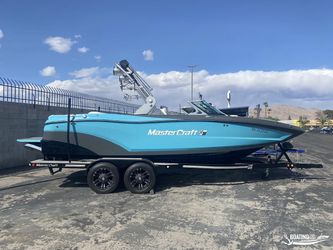2018 Mastercraft Xt22