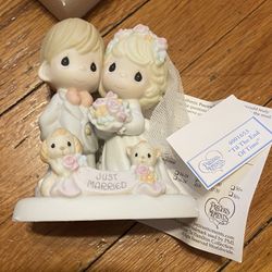 Precious Moments Bride And Groom Figurine