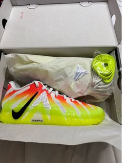 NIKE JA 3 CHRISTMAS SIZE 9 IN MENS BRAND NEW NEVER WORN WITH ORIGINAL BOX AND LACES