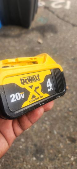 Battery dewalt