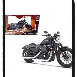 ☠️ Harley Davidson ☠️ 2014 Sportster Iron 883 - 1:12 Scale *NIB*