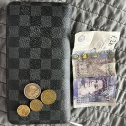 louis-vuitton travel wallet