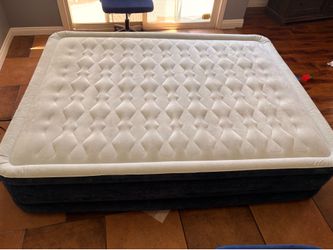Queen Index blow up mattress
