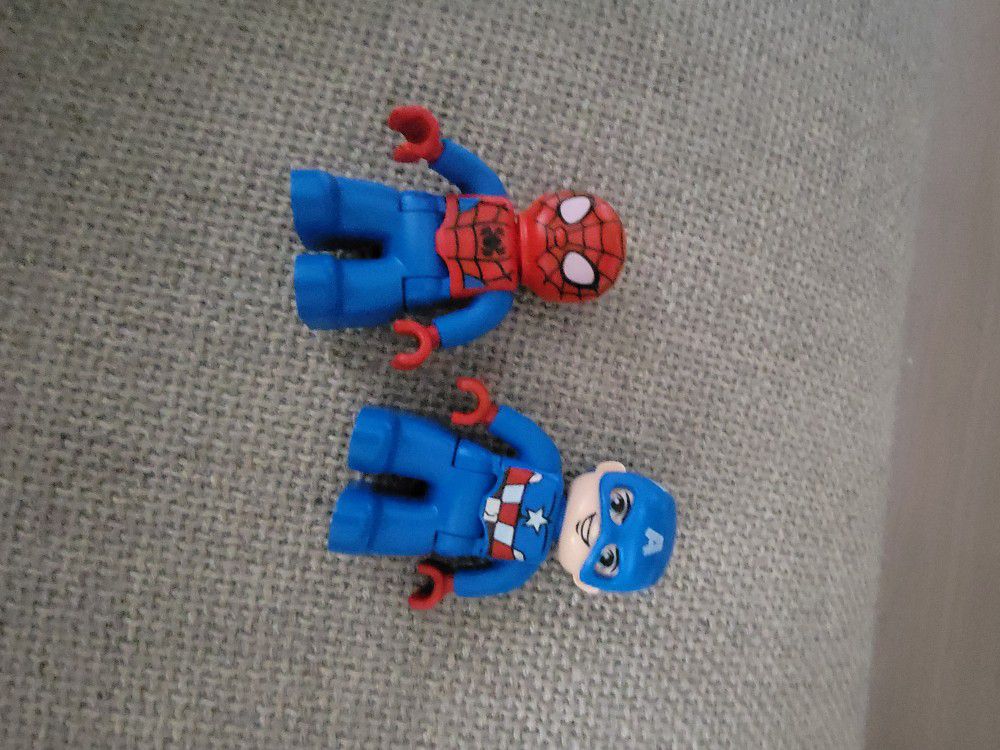 Lego Duplo Captain America and Spiderman