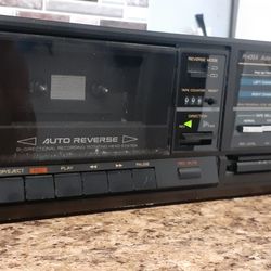 VINTAGE TEAC TAPE DECK WITH AUTO REVERSE 