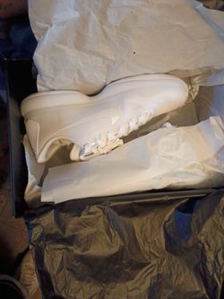 White Low-Top Sneakers