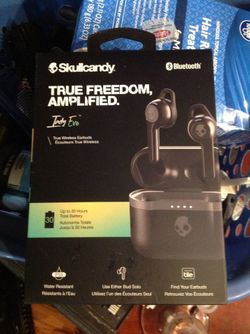 Skull candy Indy evo true wireless earphones new !