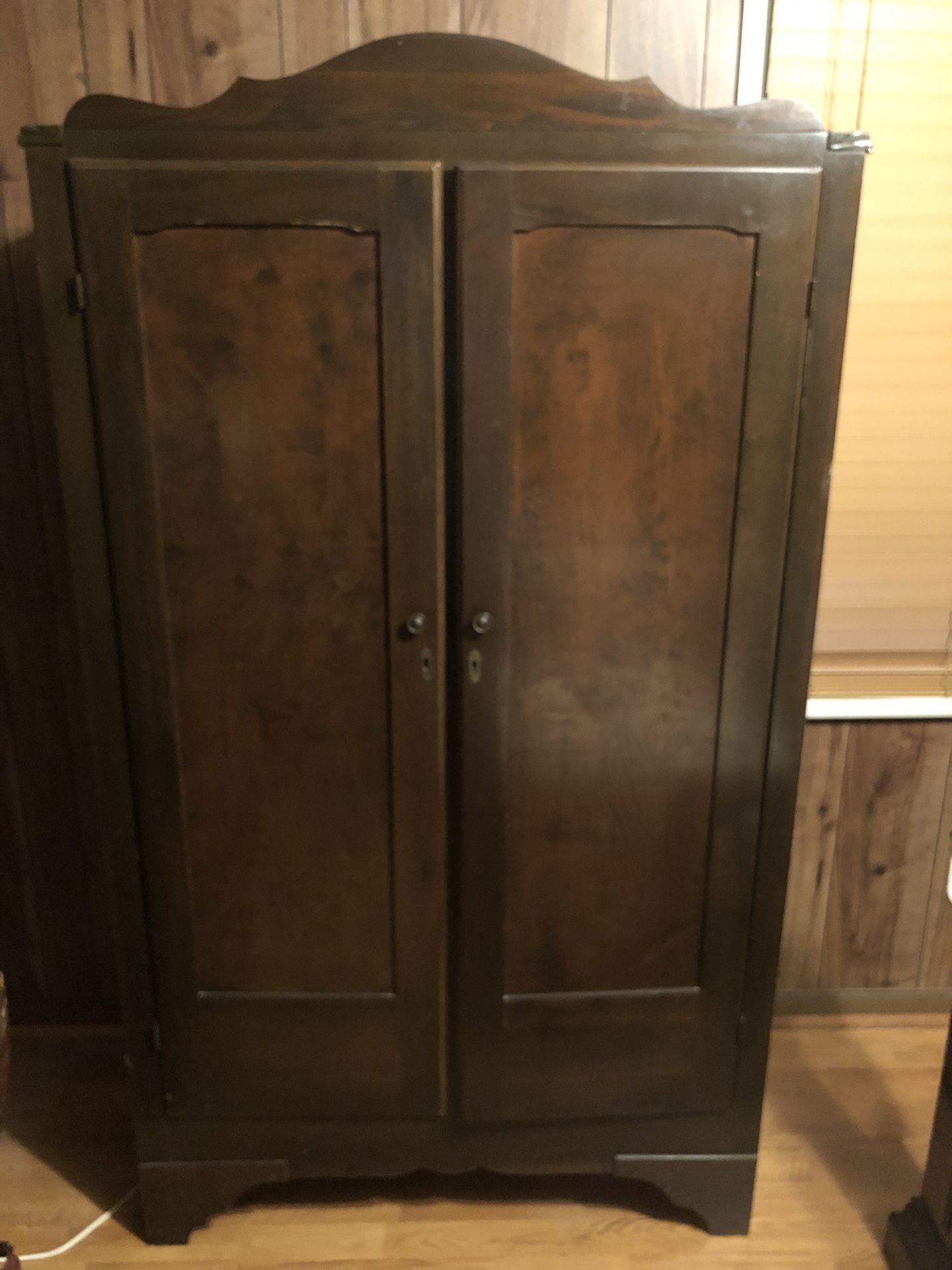 Wardrobe Dresser
