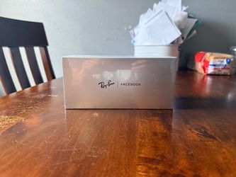 Ray-Ban Facebook Smart Glasses Box